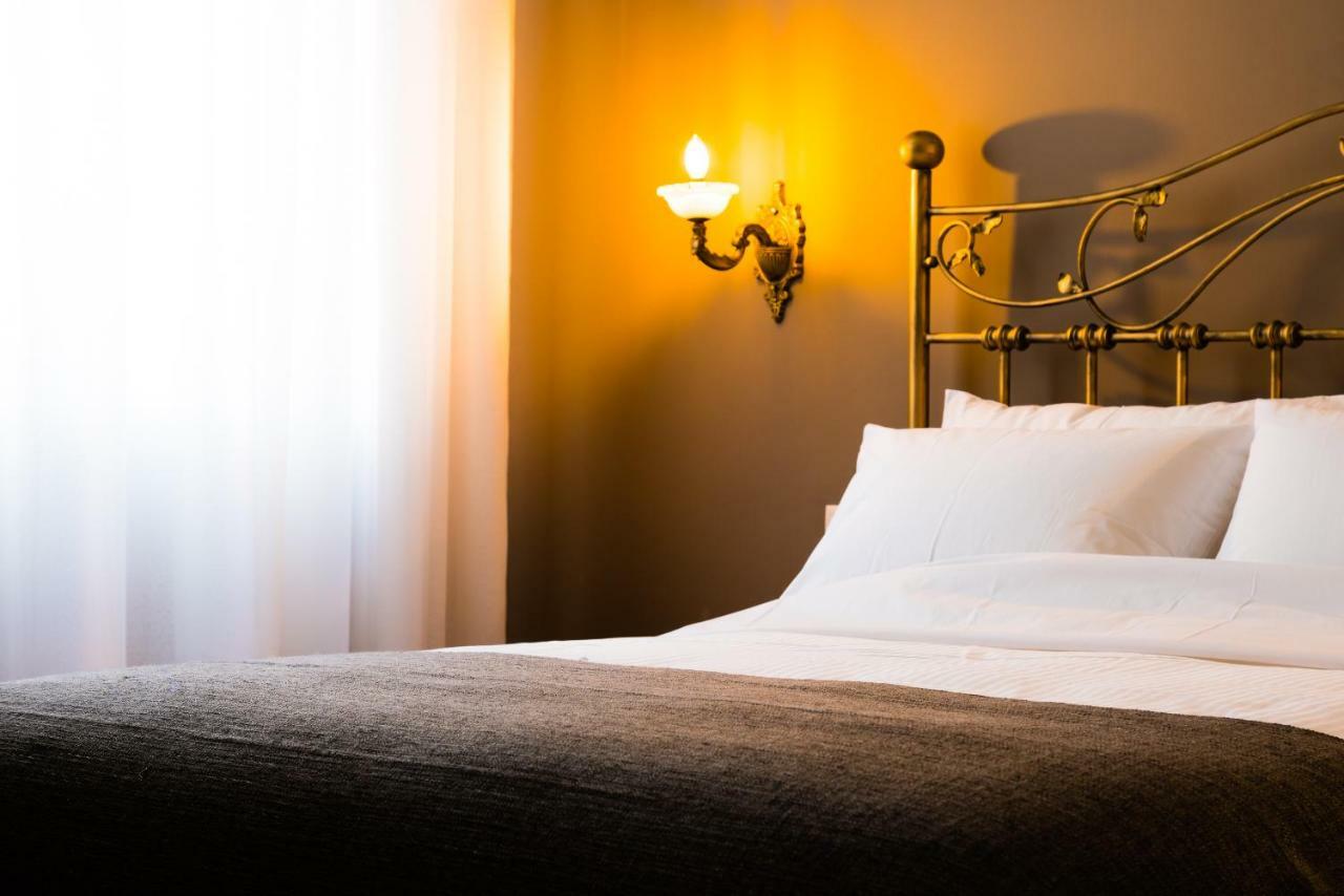 Ch Adrianou Suites Athens Exterior photo